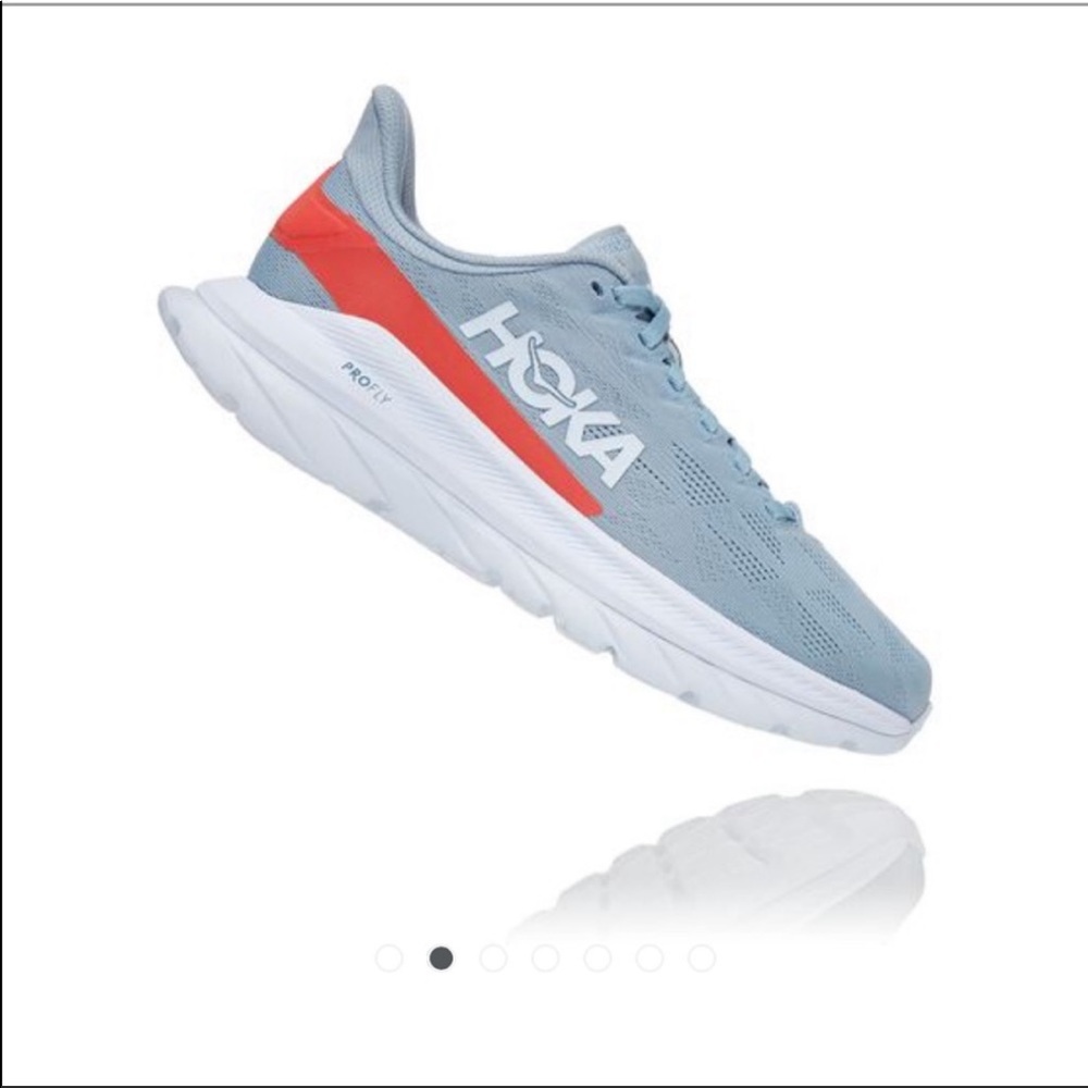 Hoka Women’s Mach 4